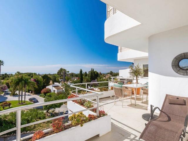 Ático en Venta en Guadalmina Alta