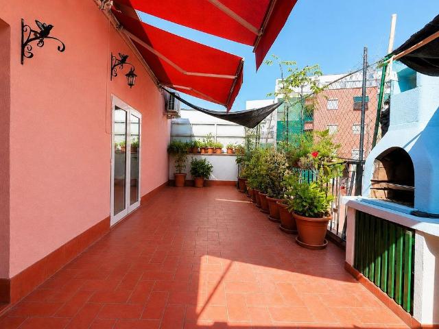 Ático en venta en Hospitalet de Llobregat, L´, de 50 m² 2 habitaciones por 259.000