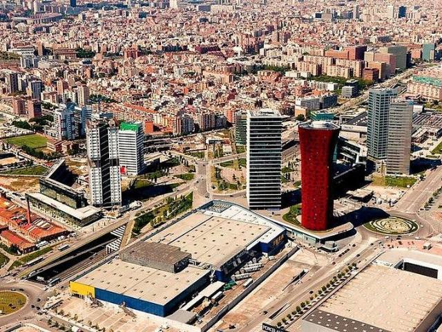 Piso en venta en Hospitalet de Llobregat, L´, de 53 m² 3 habitaciones por 229.000