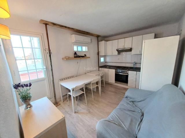 Ático en venta en Hospitalet de Llobregat L´, La Torrassa. ATICO JUNTO RIERA BLANCA. Áticos Hospitalet de Llobregat.