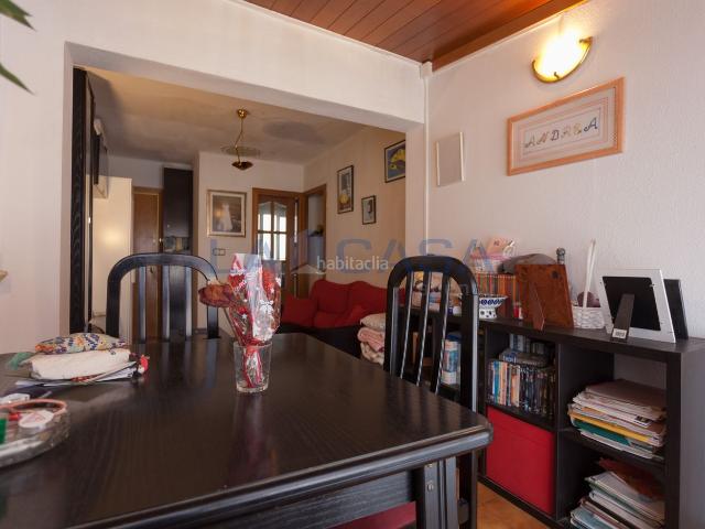 Ático en venta en Hospitalet de Llobregat L´, Les Planes. Piso en venta en Calle de les Mimoses. Áticos Hospitalet de Llobregat.