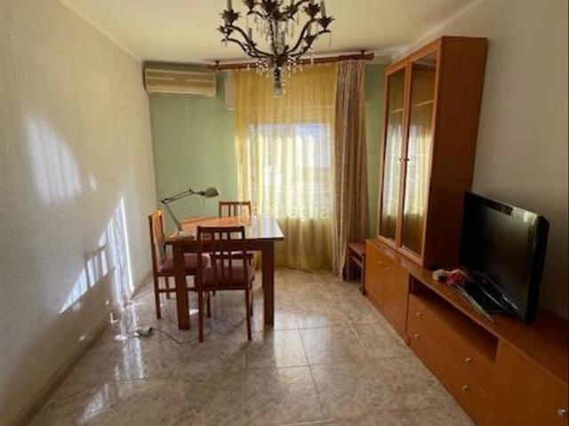 Ático en venta en Hospitalet de Llobregat L´, Pubilla Cases. ATICO CON ASCENSOR EN BUENE ESTADO. Áticos Hospitalet de Llobregat.