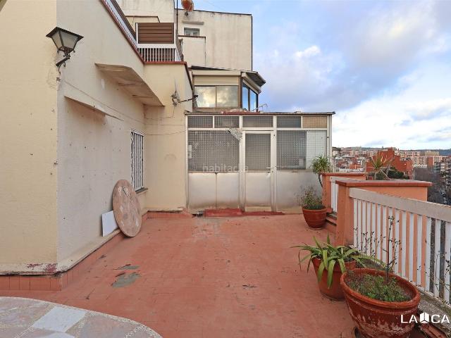Ático en venta en Hospitalet de Llobregat L´, Santa Eulàlia. Piso en venta en Avenida del Carrilet. Áticos Hospitalet de Llobregat.