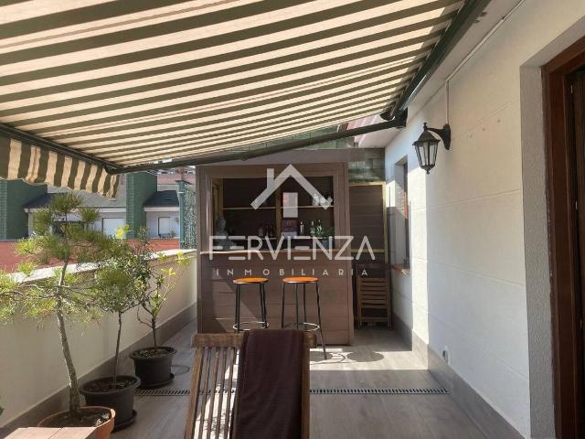 Ático en Venta en HUCA La Cadellada