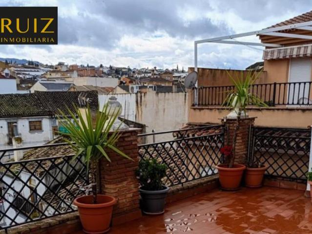 Ático en Venta en La Zubia Ciudad