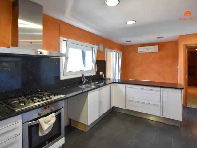 Ático en Venta en La Bisbal d'Empordà