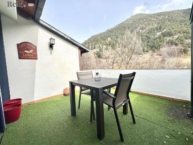 Ático en venta en La Cortinada, de 91 m² 2 habitaciones por 450.000