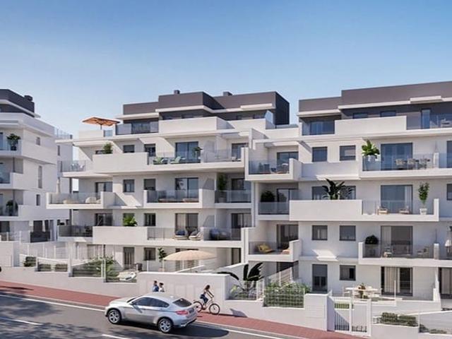 Ático en venta en La Duquesa / Puerto de la Duquesa, Málaga Costa del Sol