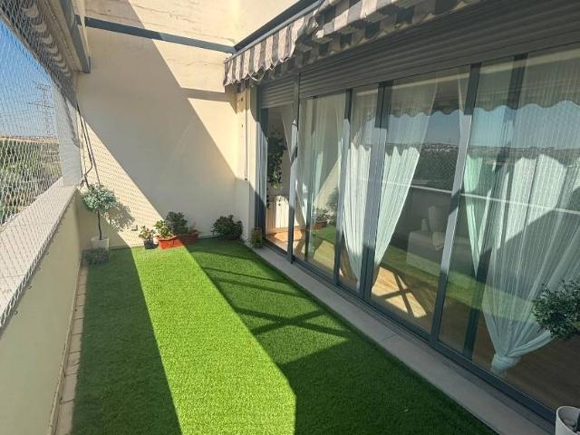 Ático en Venta en Las Castañeras Bulevar