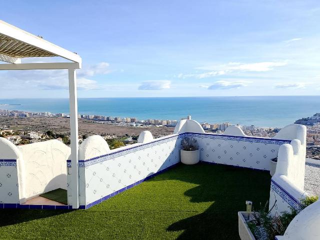 Ático en Venta en Las Atalayas Urmi Cerro de Mar