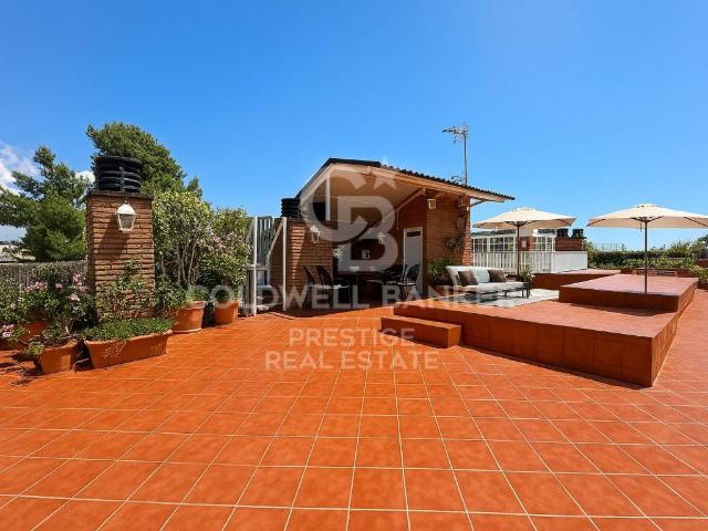 Ático en Venta en Les Tres Torres