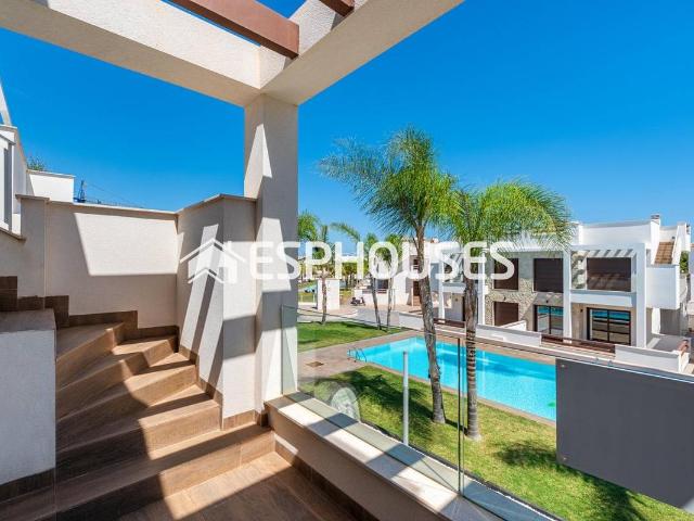 Ático en Venta en Los Balcones Los Altos