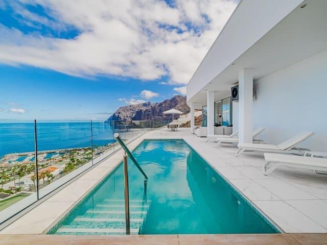 Ático en venta en Los Gigantes, Tenerife