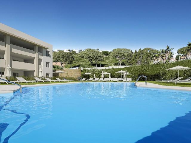 Ático en venta en Manilva, Chullera. Apartamentos de nueva construcción con vistas al mar en Bahía de las Rocas, Manilva, Costa del Sol. Áticos.