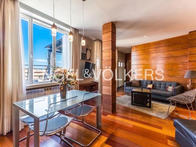 Ático en venta en Madrid, Almagro. Exclusivo Ático con terraza de 54 m2 en Almagro. Áticos.