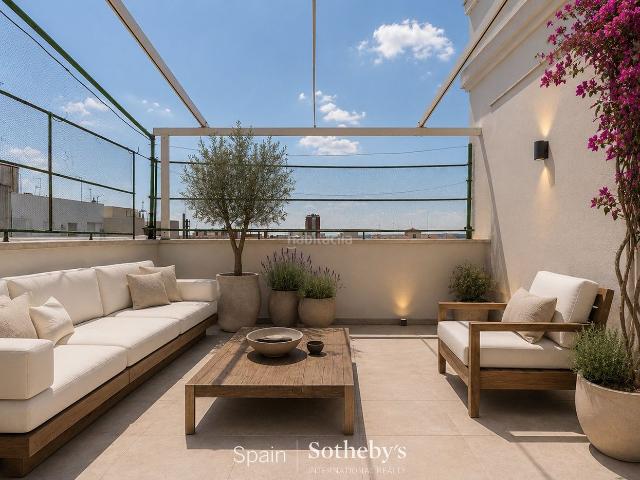 Ático en venta en Madrid, Argüelles. Penthouse estilo contemporáneo en el corazón de Madrid. Áticos.