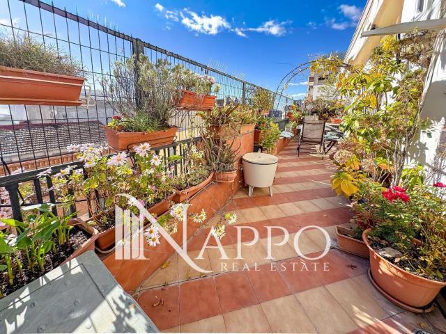 Ático en venta en Madrid, Gaztambide. Ático elegante y soleado con terraza en Chamberí. Áticos.