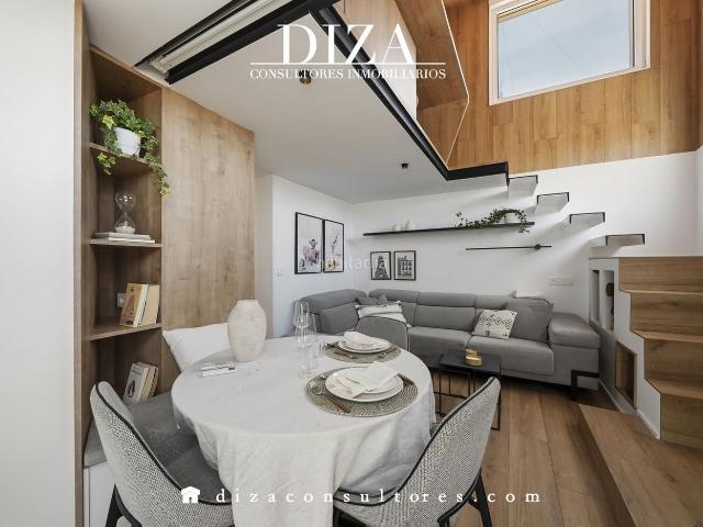 Ático en venta en Madrid, Embajadores Lavapiés. Ático dúplex con terraza en el corazón de Madrid. Áticos.