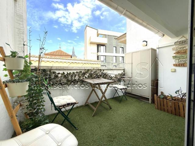Ático en venta en Madrid, Sol. Ático Dúplex con terrazas a un paso de la Puerta del Sol. Áticos.