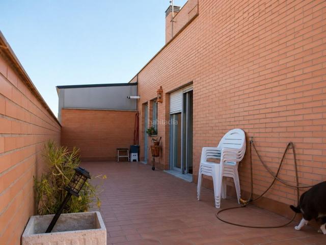 Ático en venta en Madrid, Sanchinarro. ÁTICO DE ESQUINA CON 76 M2 DE TERRAZA, DOS PLAZAS DE GARAJE Y VISTAS DESPEJADAS EN SAN CHINARRO. Áticos.