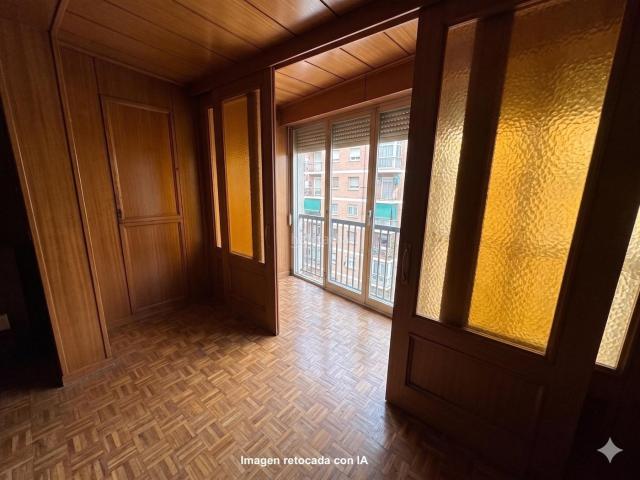 Ático en venta en Madrid, Pueblo Nuevo. Maravilloso Atico para Reformar. Áticos.