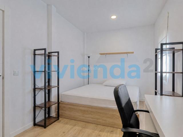Ático en venta en Madrid, Vallehermoso. Atico en Vallehermoso, 108 m2, 3 dormitorios, 1 baxF1os, 996.000 euros. Áticos.