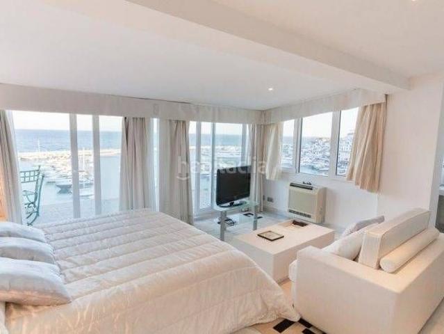 Ático en venta en Marbella, Puerto Banús. Ático dúplex en venta en Puerto Banús de Marbella, Málaga. Áticos.