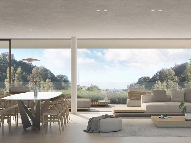 Ático en venta en Marbella, Santa María. Ático de lujo con piscina privada en solárium en venta en ElviriaCabopino, Marbella. Áticos.