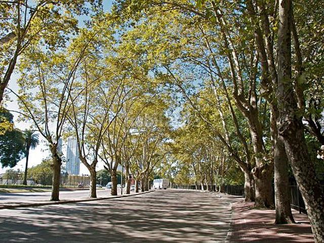 Ático en venta en Mataró, Centre. Exclusivo ático reformado con terrazas, vistas al mar y al Parc Central. Áticos.