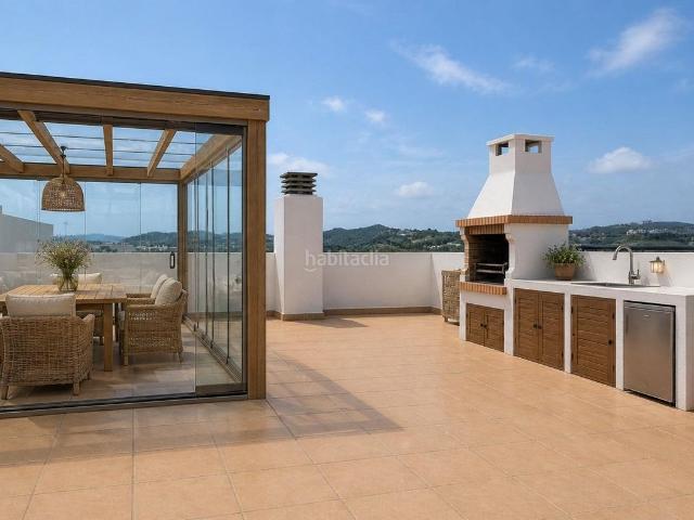 Ático en venta en Mijas, Los Ríos. Ático con gran solarium y vistas panorámicas en las lagunas de Mijas. Áticos.