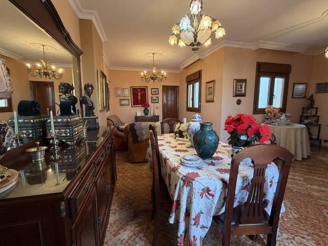 Ático en Venta en Moguer