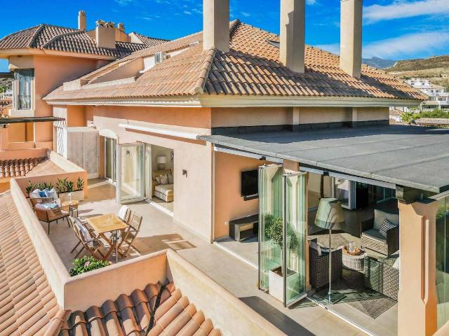 Ático en Venta en Nueva Andalucía centro