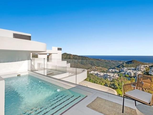 Ático en venta en Ojen, Málaga Costa del Sol