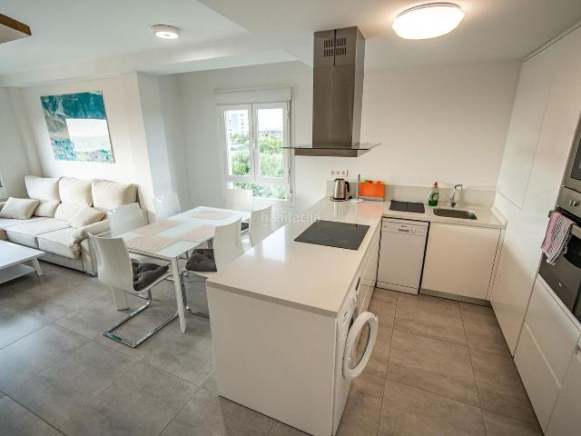 Ático en venta en Orihuela, Campoamor. Ático moderno de dos plantas en Dehesa de Campoamor de 3 dormitorios y 2 baños Orihuela Costa. Áticos.