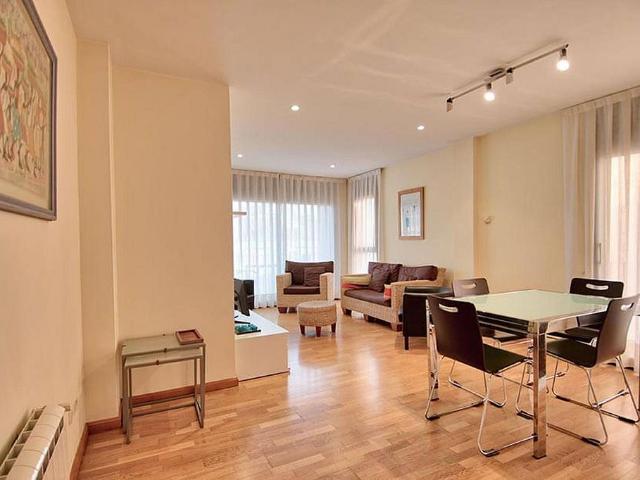 Ático en venta en calle De Sant Joan, Palafrugell, de 67 m² 2 habitaciones por 250.000