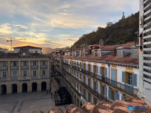 Ático en Venta en Parte Vieja