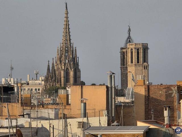 Ático en venta en pasaje De Bernardí Martorell, Barcelona, de 52 m² 1 habitación por 224.000