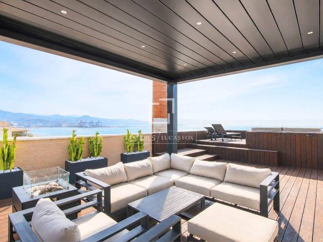 Ático en Venta en Paseo Marítimo Oeste Pacífico