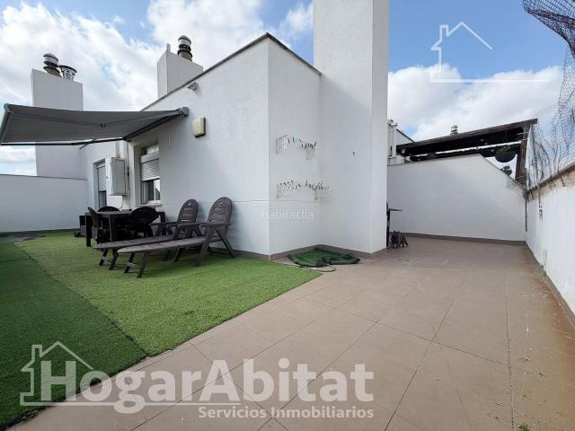 Ático en venta en Paterna, Els Molins. ÁTICO SEMINUEVO! ALTO Y ESQUINERO CON TERRAZA, ASCENSOR Y GARAJE. Áticos.