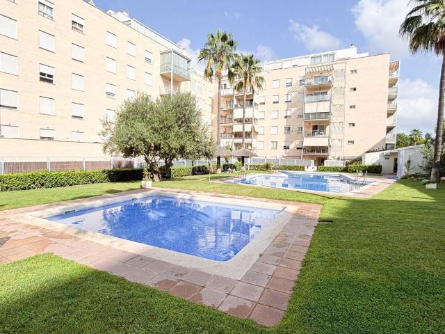 Ático en venta en Paterna, Valterna. Ático con terraza, garaje y piscina comunitaria en Valterna. Áticos.