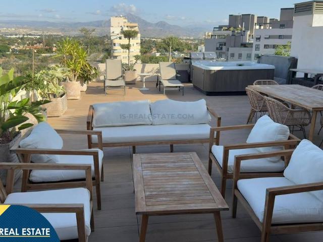 Ático en Venta en PAU 5