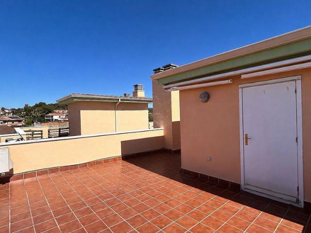 Ático en venta en Pobla de Montornès, la, de 73 m² 2 habitaciones por 175.000