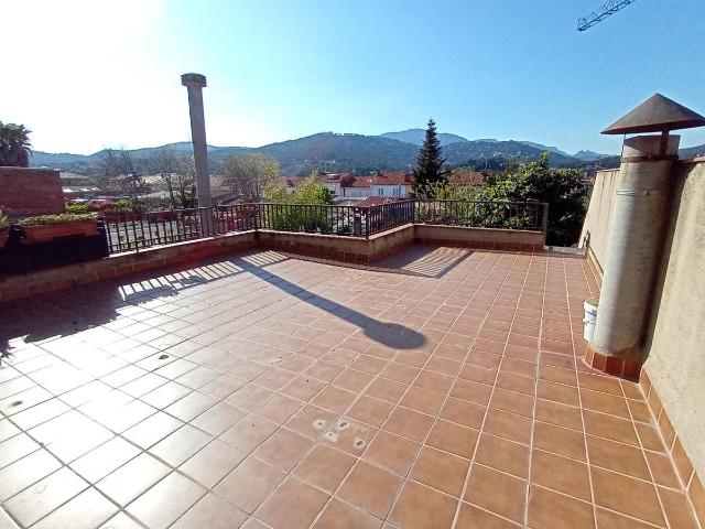 Ático en Venta en Poble Casc Antic