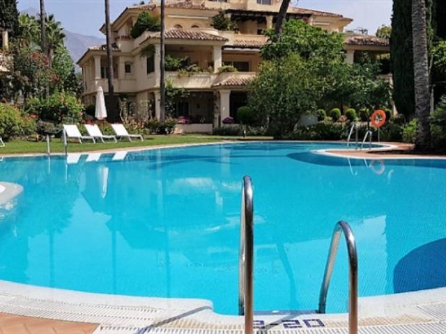 Ático en Venta en Playa Bajadilla Puertos