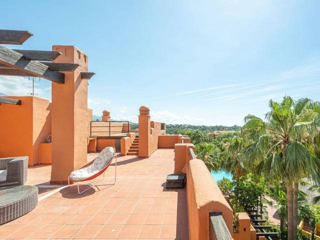 Ático en Venta en Playa Bajadilla Puertos