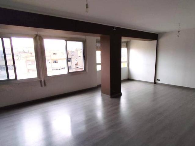 Ático en Venta en Plaça Catalunya Escola Industrial