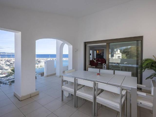 Ático en Venta en Puerto Banús
