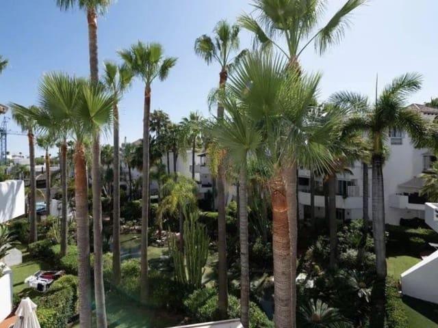 Ático en venta en Puerto Banus, Málaga Costa del Sol
