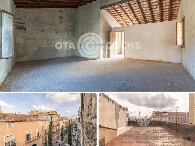 Ático en venta en Reus, Centre. EN VENTA ÁTICO DE LA CASA GRAU EN REUS. Áticos.