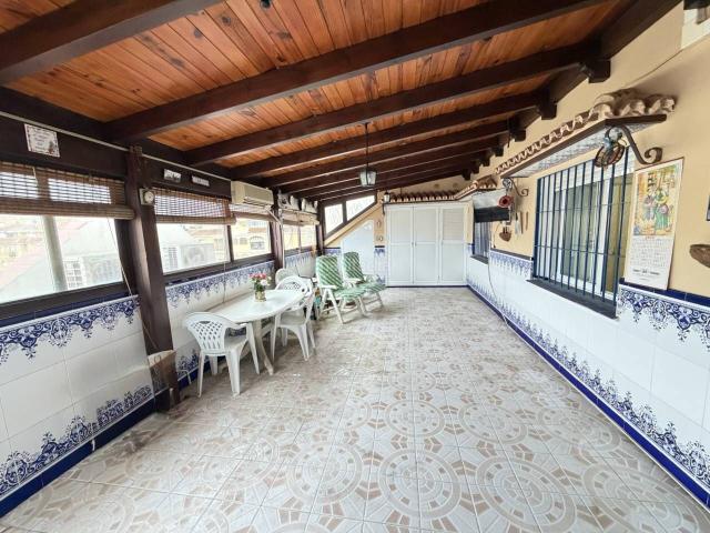 Ático en venta en Rincón de la Victoria, Playa del Rincón. CENTRICO ATICO CON GRAN TERRAZA. Áticos Rincón de la.